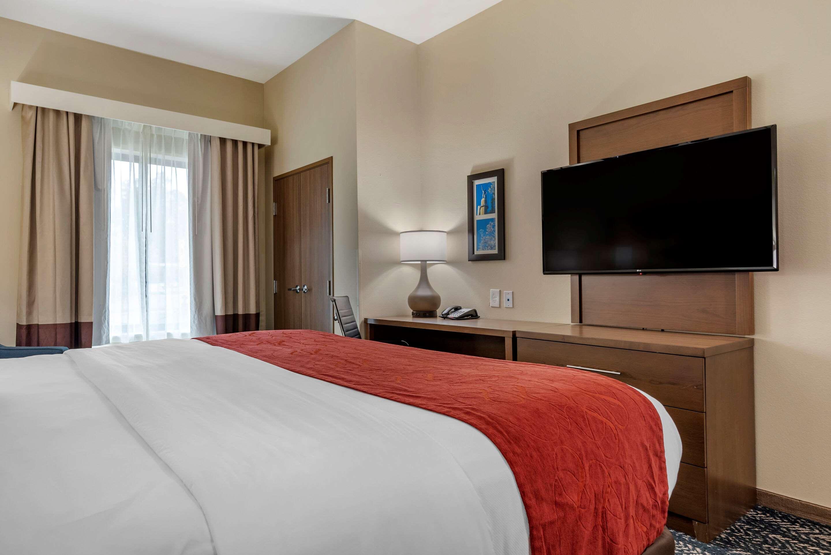 Comfort Inn & Suites Downtown Near University Tuscaloosa Extérieur photo